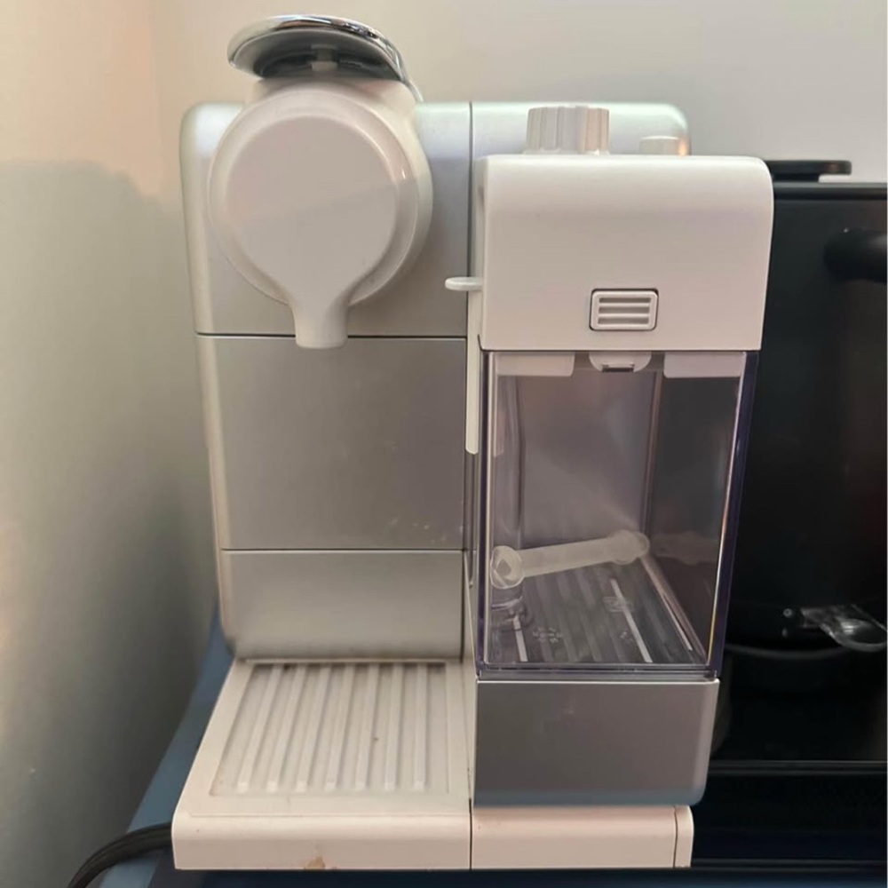 Nespresso Machine Lattissima Touch